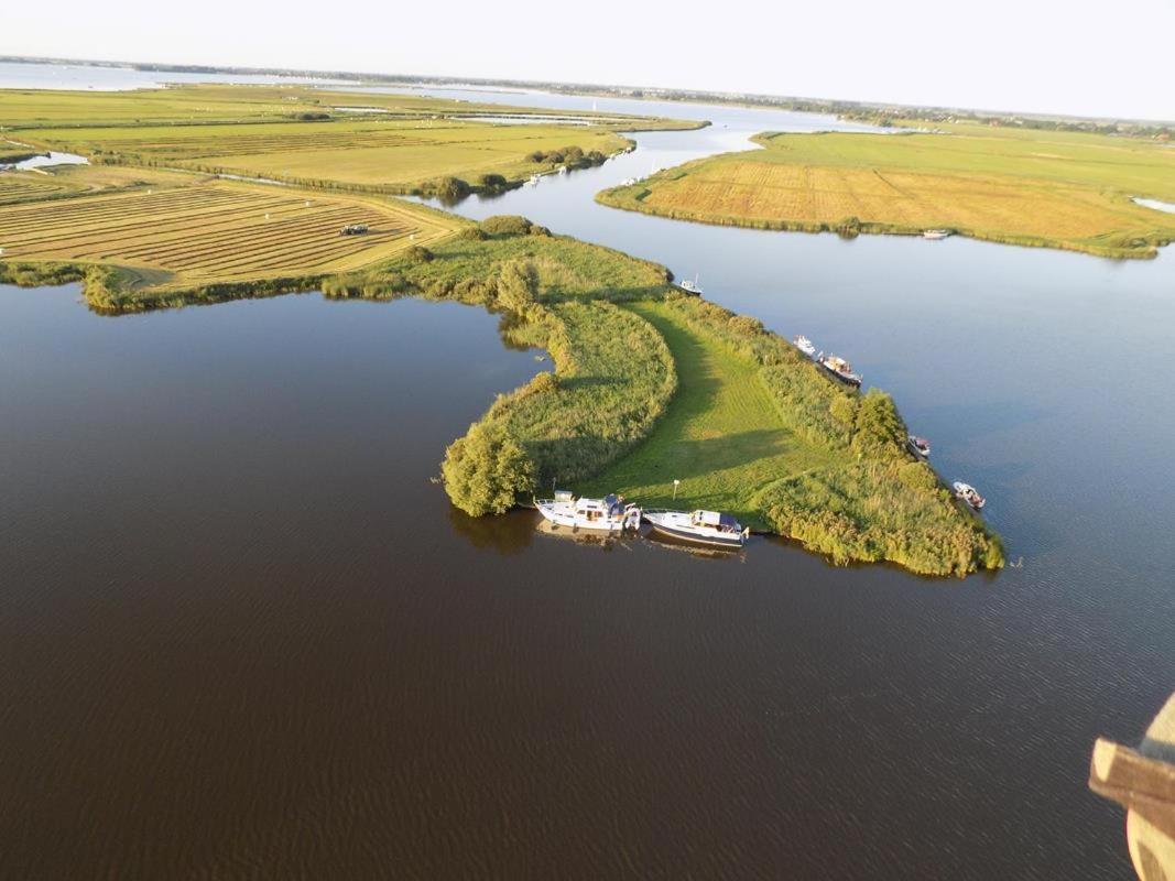 Marretoer Villa Uitwellingerga Buitenkant foto